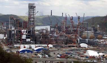 Environmental group sues Shell over emissions from new PE plant
